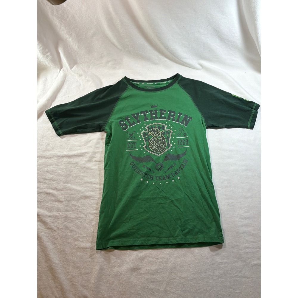 Universal Studios Harry Potter Slytherin Quidditch Team Captain Raglan Shirt S